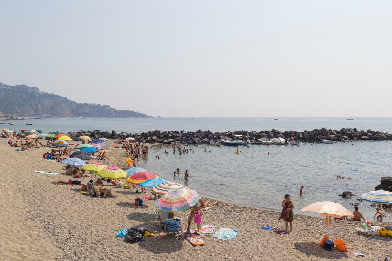 Casa Amica Διαμέρισμα Giardini Naxos Εξωτερικό φωτογραφία