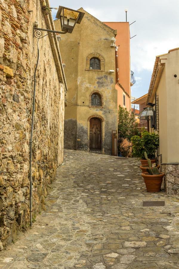 Casa Amica Διαμέρισμα Giardini Naxos Εξωτερικό φωτογραφία